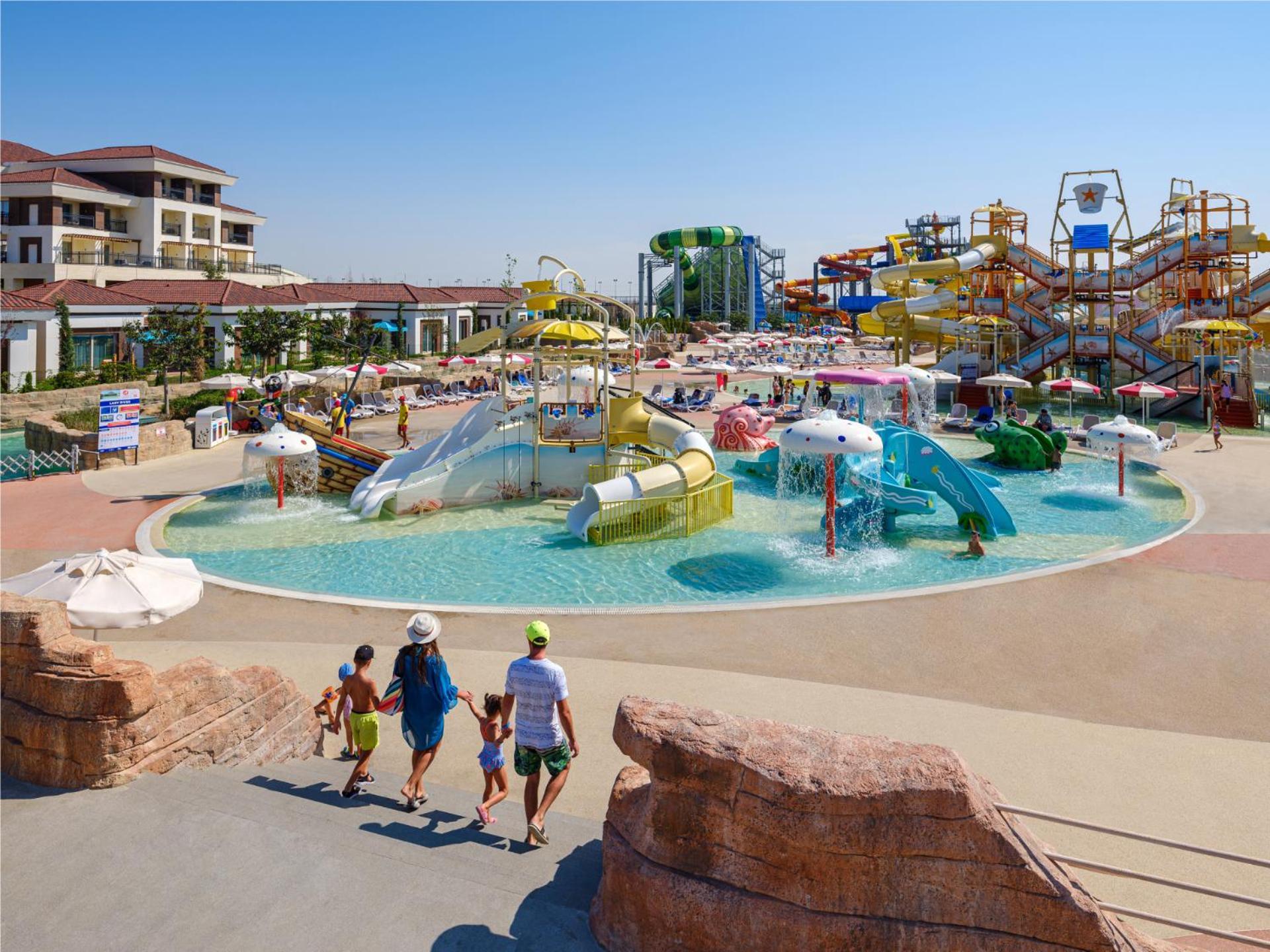 Rixos Water World Aktau - Theme Park Free Access Hotel Exterior foto